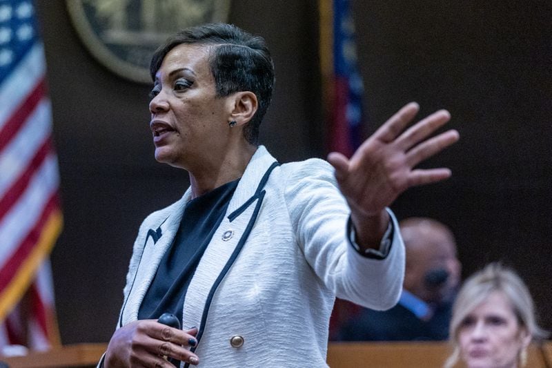 Fulton County Chief Deputy District Attorney Adriane Love speaks to the jury during the opening statement of Atlanta rapper Young Thug's trial at Fulton County Courthouse on Monday, Nov. 27, 2023. (Steve Schaefer/steve.schaefer@ajc.com)