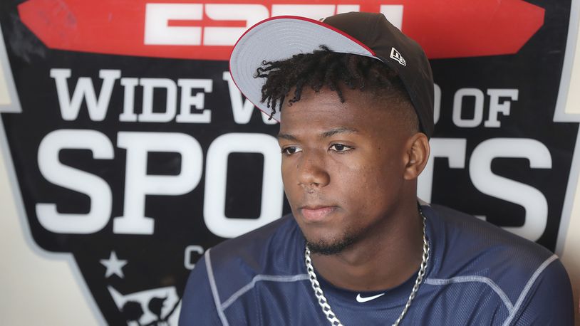 Listen, I don't need another reason to fall in love with Acuña but here we  are…. Keep your head on the swivel young man. The world is watching -  Atlanta Braves star