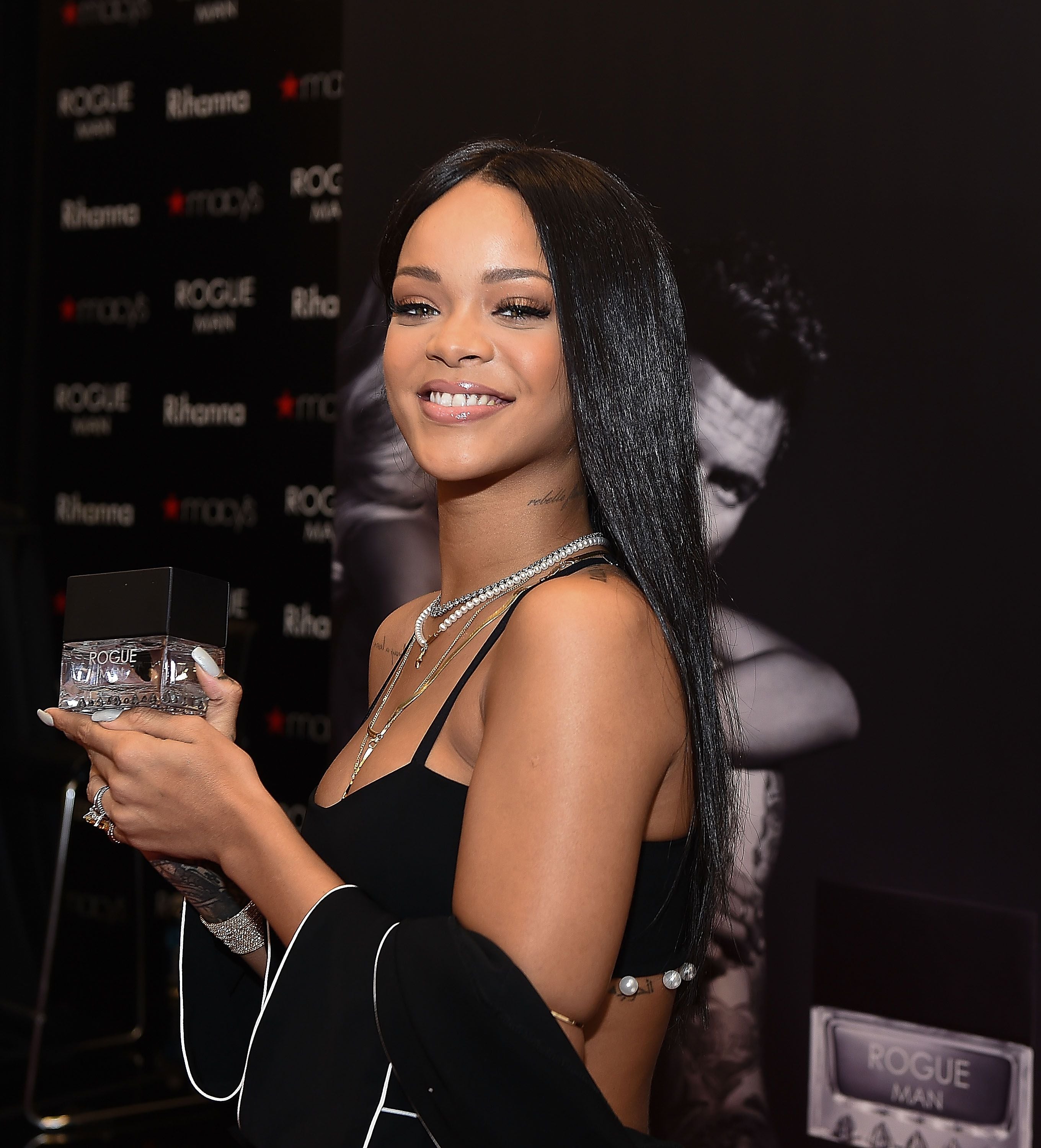 Rihanna's Savage X Fenty store now open in Lenox Square Mall - The Atlanta  100
