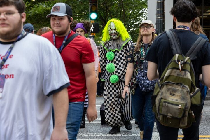 Friday scener from Dragon Con
