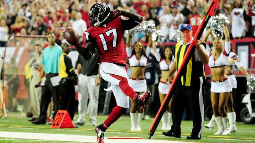 Devin Hester Announces Retirement