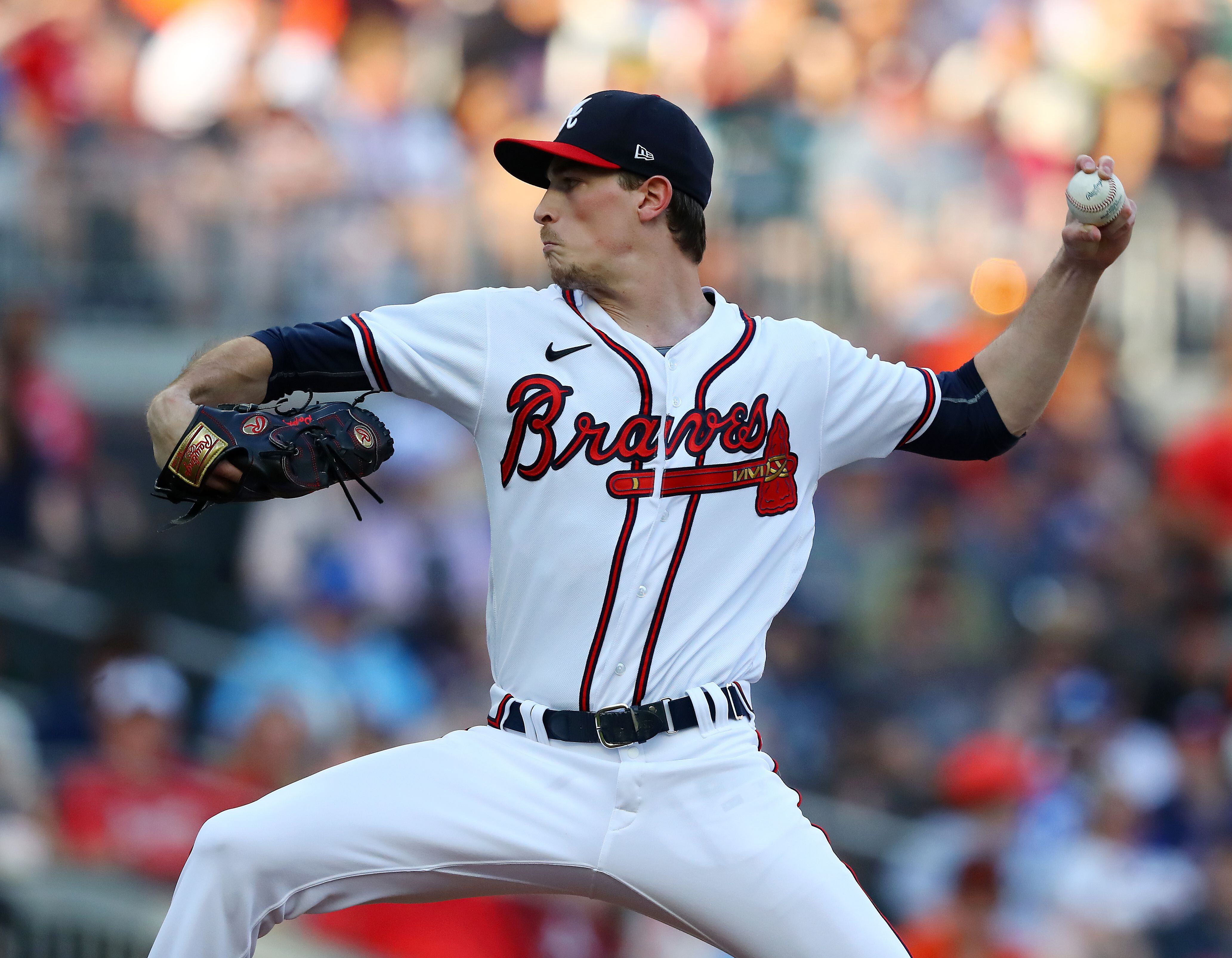 Braves option RP Jesus Cruz, recall 1B Mike Ford