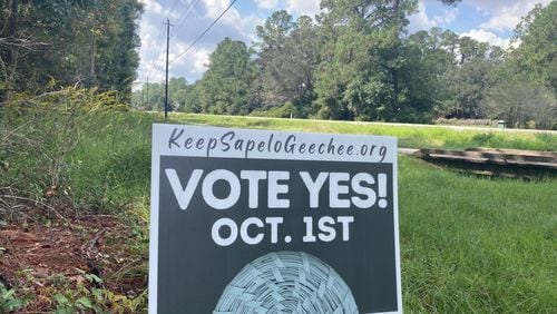 McIntosh County residents are voting in a referendum that if successful would repeal a zoning ordinance that dictates the size of beach homes on Sapelo Island. The election is Oct. 1 and early voting is already underway. (Adam Van Brimmer/AJC)