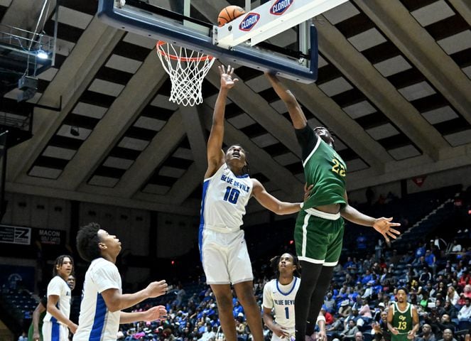 Class A Division II boys: Manchester vs. Greenforest