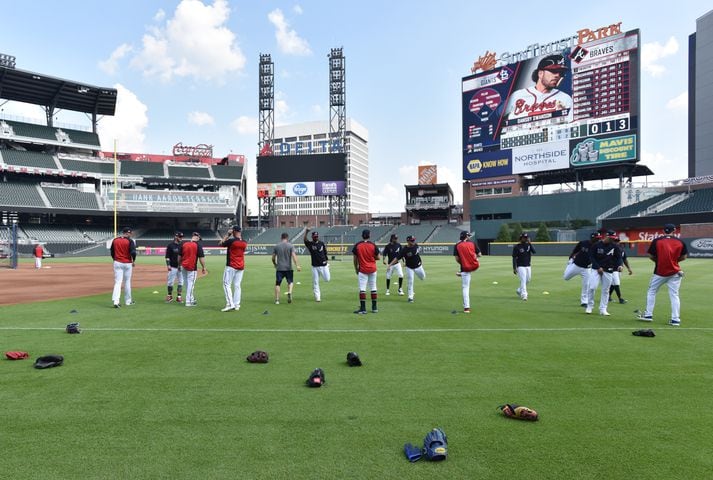 Photos: Braves’ first playoff game is just around the corner