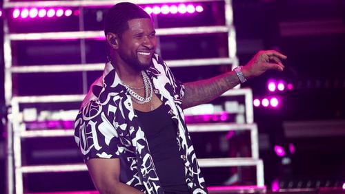 Usher performs during the Lovers & Friends music festival on May 14, 2022, in Las Vegas. (Chase Stevens/Las Vegas Review-Journal/TNS)