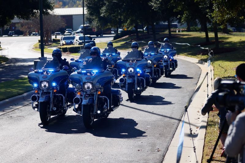 Former first lady Rosalynn Carter's motorcade arrives at Phoebe Sumter Medical Center. Miguel Martinez /miguel.martinezjimenez@ajc.com