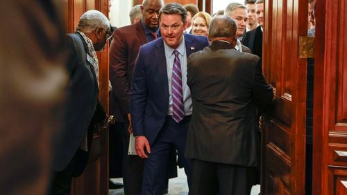 Lt. Gov. Burt Jones leads members of the Senate into House chambers before the annual state of the judiciary address on Wednesday, Feb. 7, 2024. (Natrice Miller/natrice.miller@ajc.com)