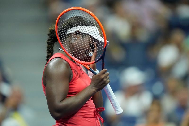 Sloane Stephens, of the United States, reacts against Clara Burel, of France, during a first round match of the U.S. Open tennis championships, Monday, Aug. 26, 2024, in New York. (AP Photo/Matt Rourke)