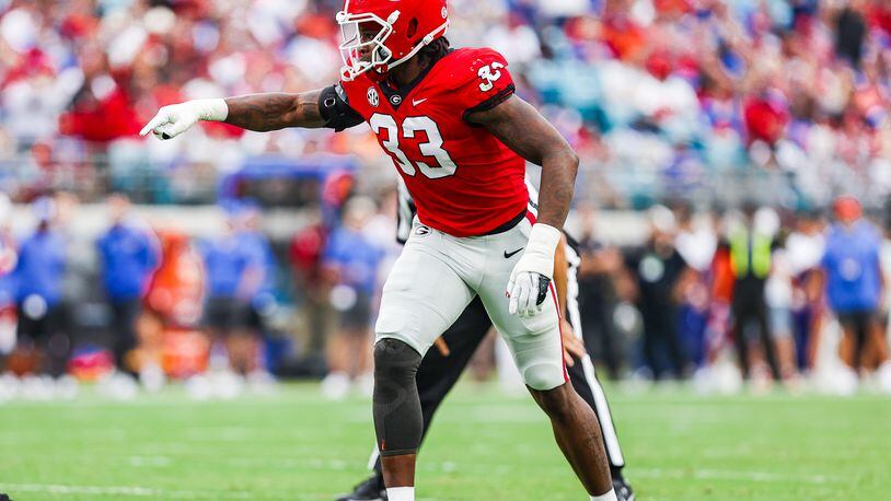 Morning Report: Get to Know Rookie Defensive Lineman Robert Beal Jr.