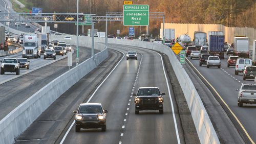 The agency that oversees Georgia’s Xpress bus system and tolling on metro Atlanta’s growing network of express lanes has closed customer service offices amid the coronavirus outbreak. JOHN SPINK /JSPINK@AJC.COM