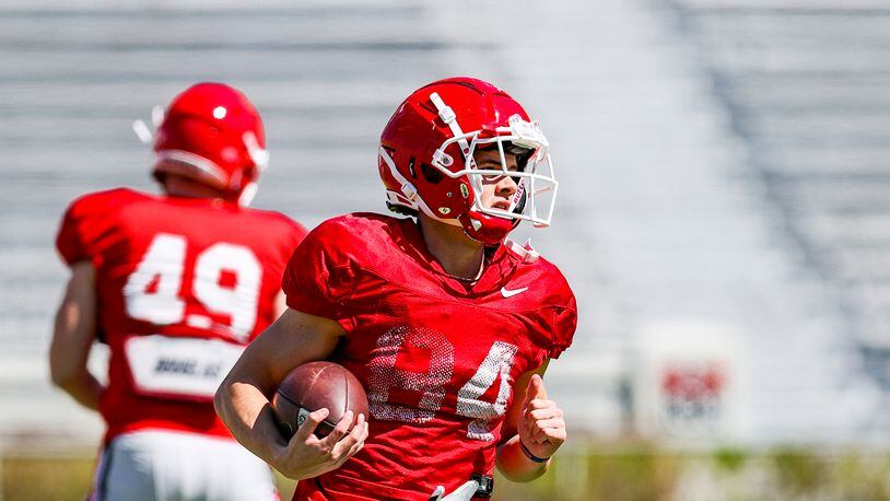 Georgia Football: Ladd McConkey Looks Like a Different Football