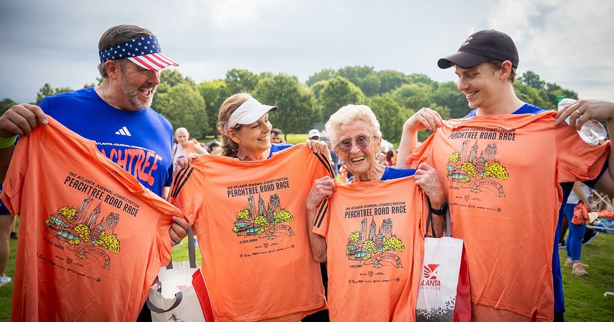 Contest opens 2024 design Peachtree AJC Road to T-shirt Race\'s