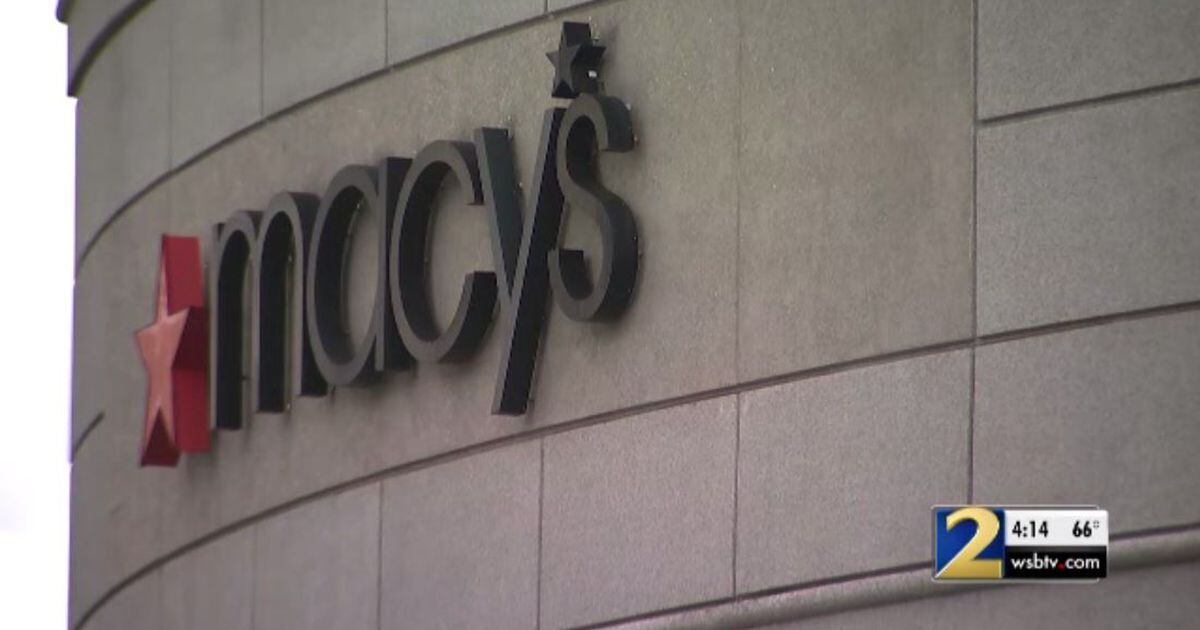 Macy's worker shot in Atlanta mall robbery