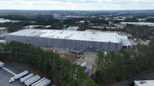 An aerial photograph shows the construction site of one of five data centers that DataBank operates in Atlanta. (Hyosub Shin/AJC)