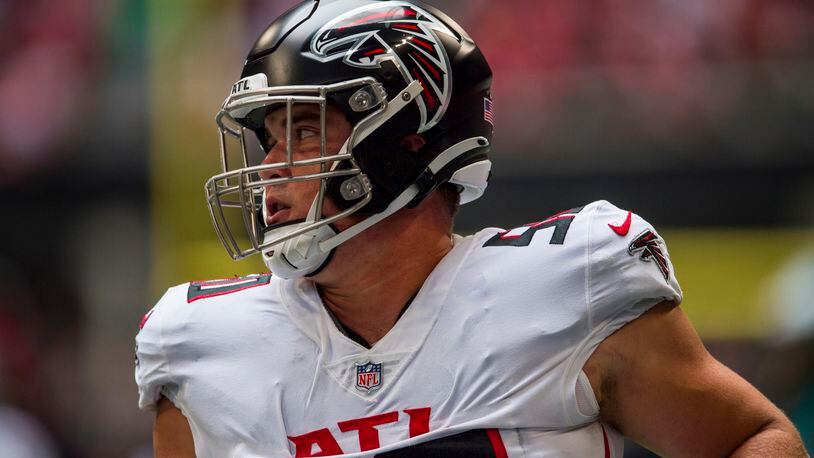 Falcons' John Cominsky looks like a 'different ball player