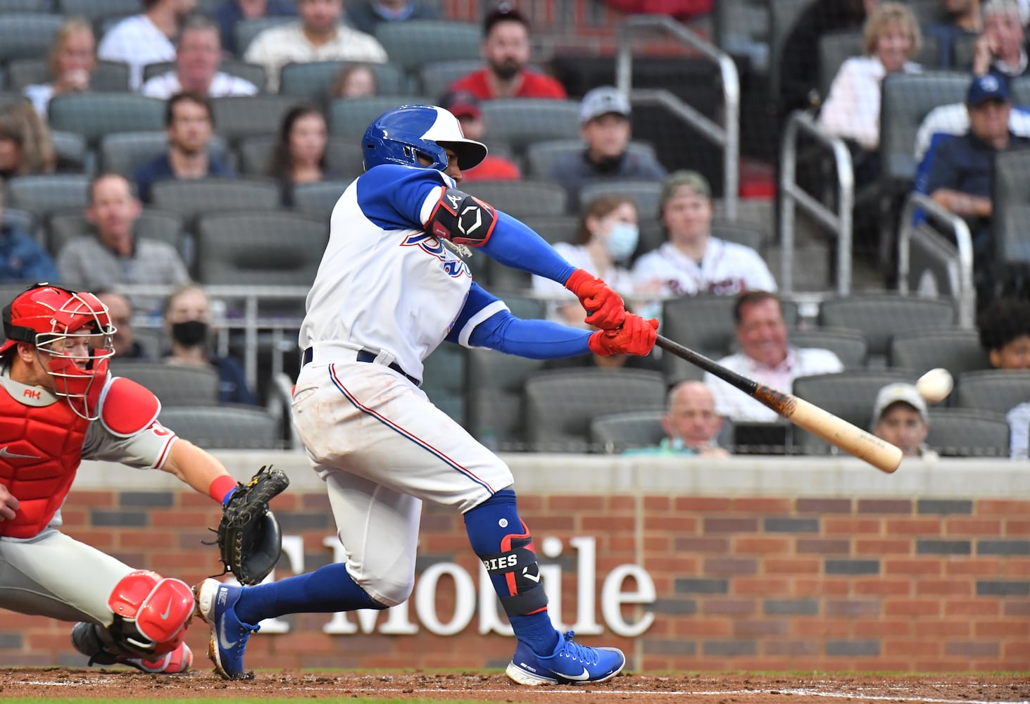 Atlanta Braves vs Philadelphia Phillies game 2