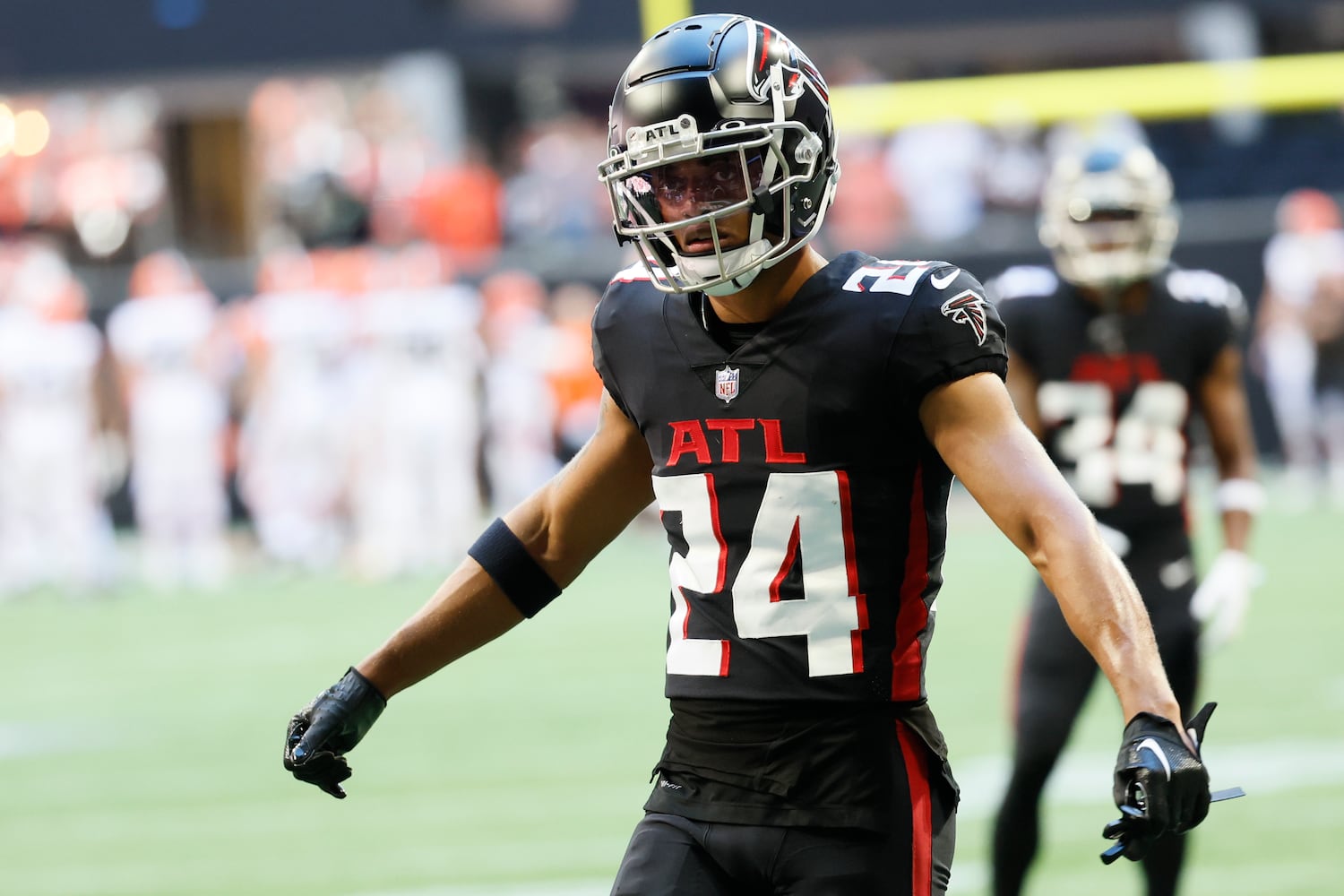 Falcons cornerback A.J. Terrell warms up Sunday at Mercedes-Benz Stadium. (Miguel Martinez / miguel.martinezjimenez@ajc.com)