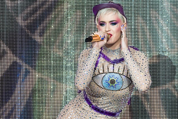  GLASTONBURY, ENGLAND - JUNE 24: (EDITORIAL USE ONLY) Katy Perry performs on day 3 of the Glastonbury Festival 2017 at Worthy Farm, Pilton on June 24, 2017 in Glastonbury, England. (Photo by Ian Gavan/Getty Images)