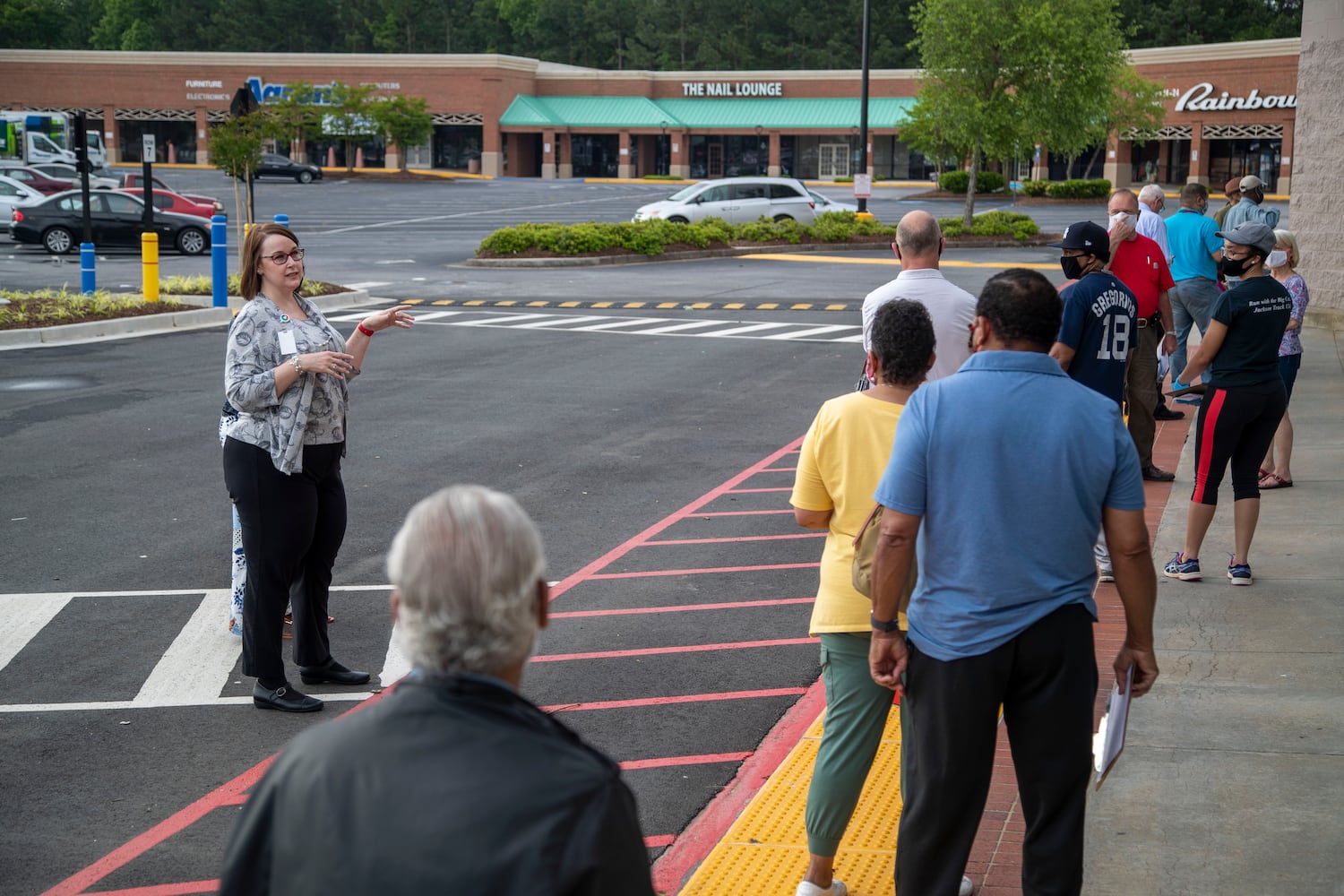 PHOTOS: Georgians head to polls for early voting