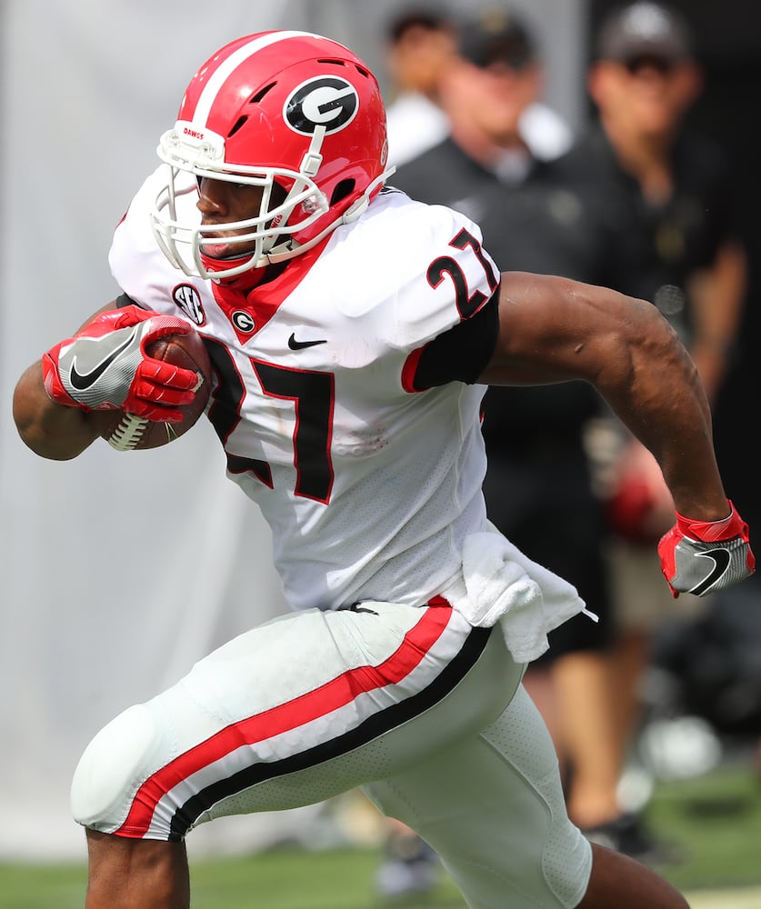 22 great UGA photos from the AJC’s Curtis Compton