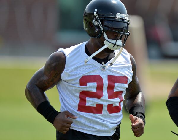 June 17, 2014 Flowery Branch, GA: Atlanta Falcons safety William Moore during the first day of mini-camp Tuesday June 17, 2014. BRANT SANDERLIN /BSANDERLIN@AJC.COM .