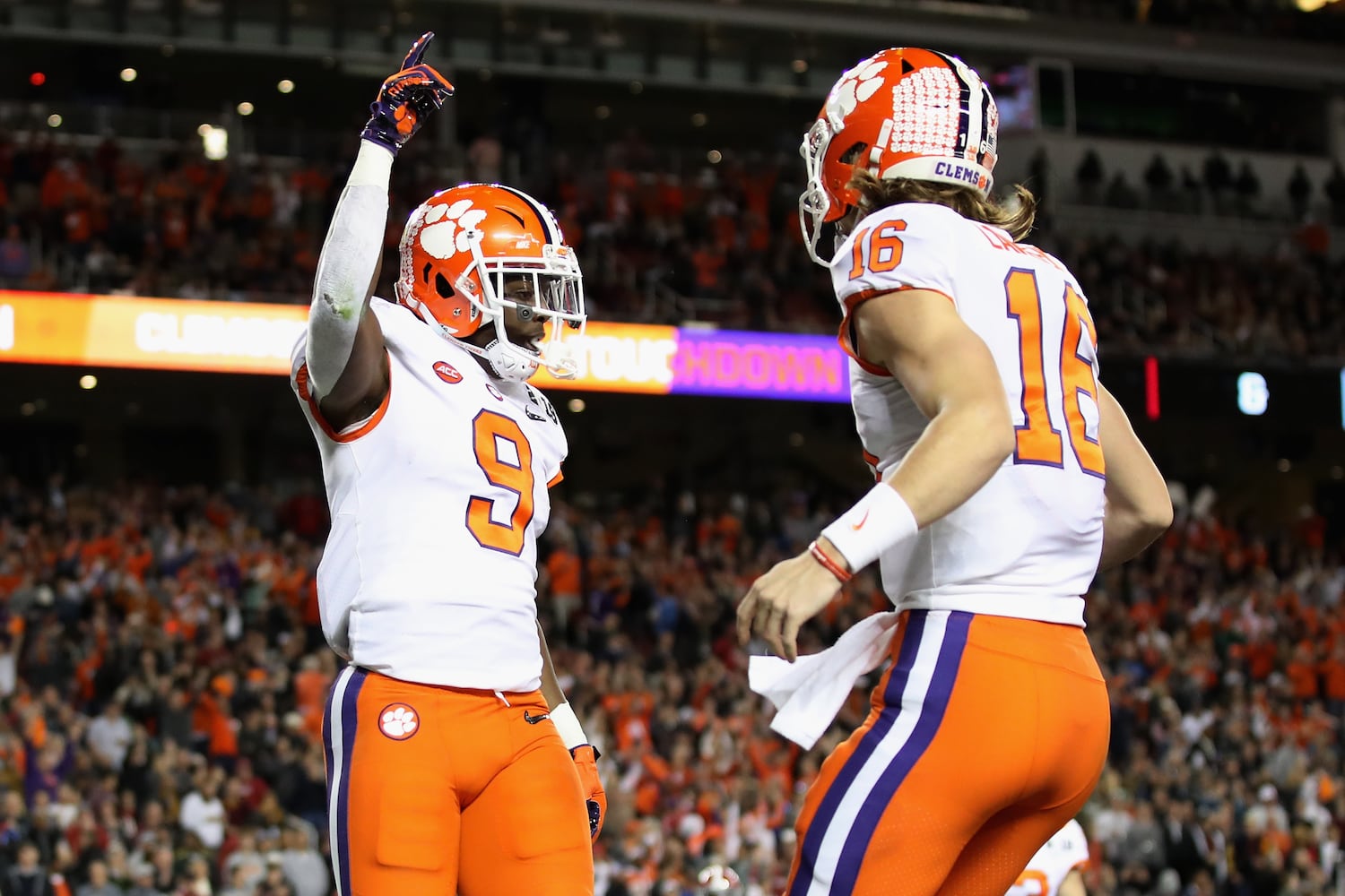 Photos: Alabama, Clemson meet in national championship game