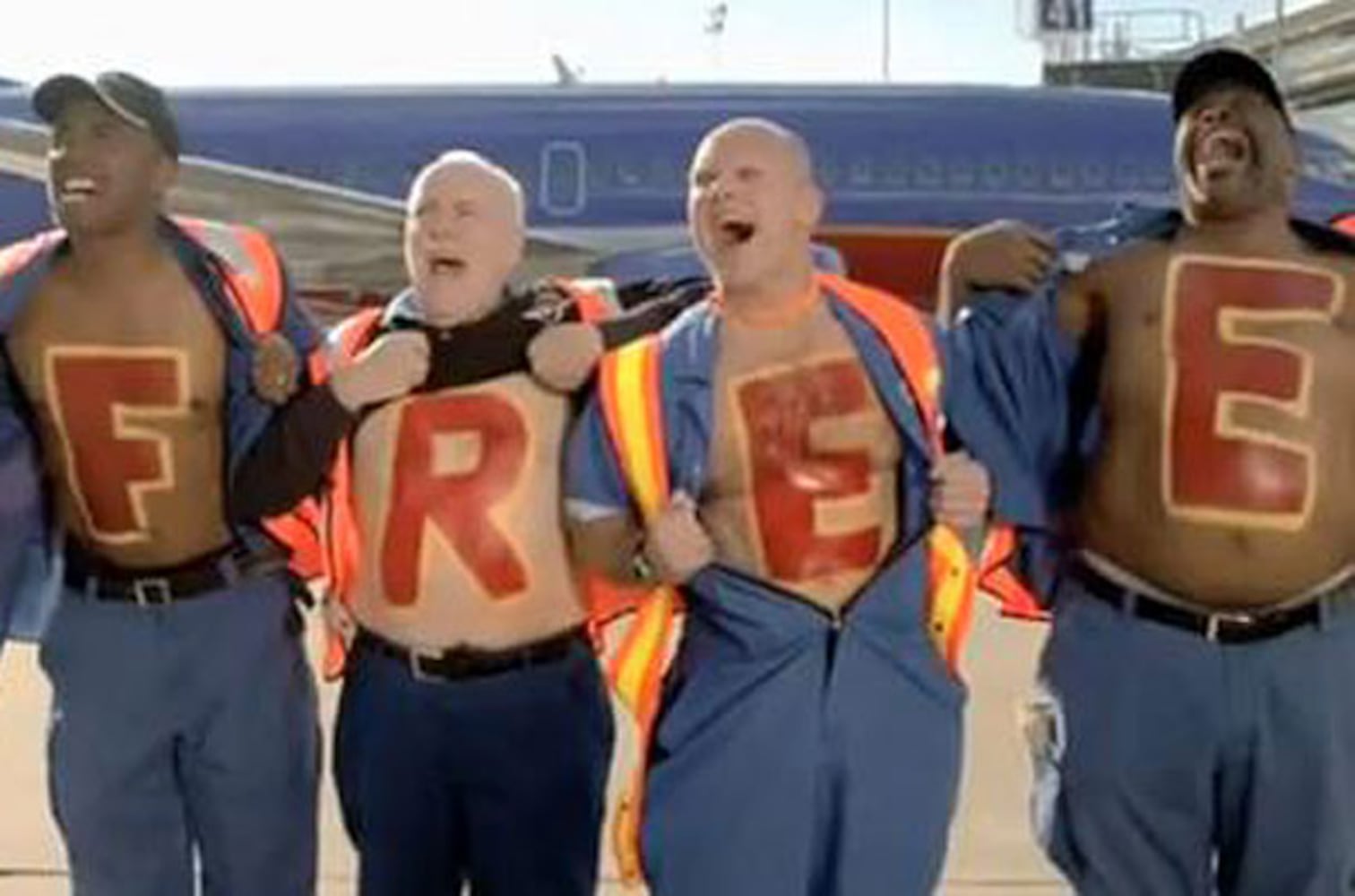 AirTran, Southwest duke it out in videos