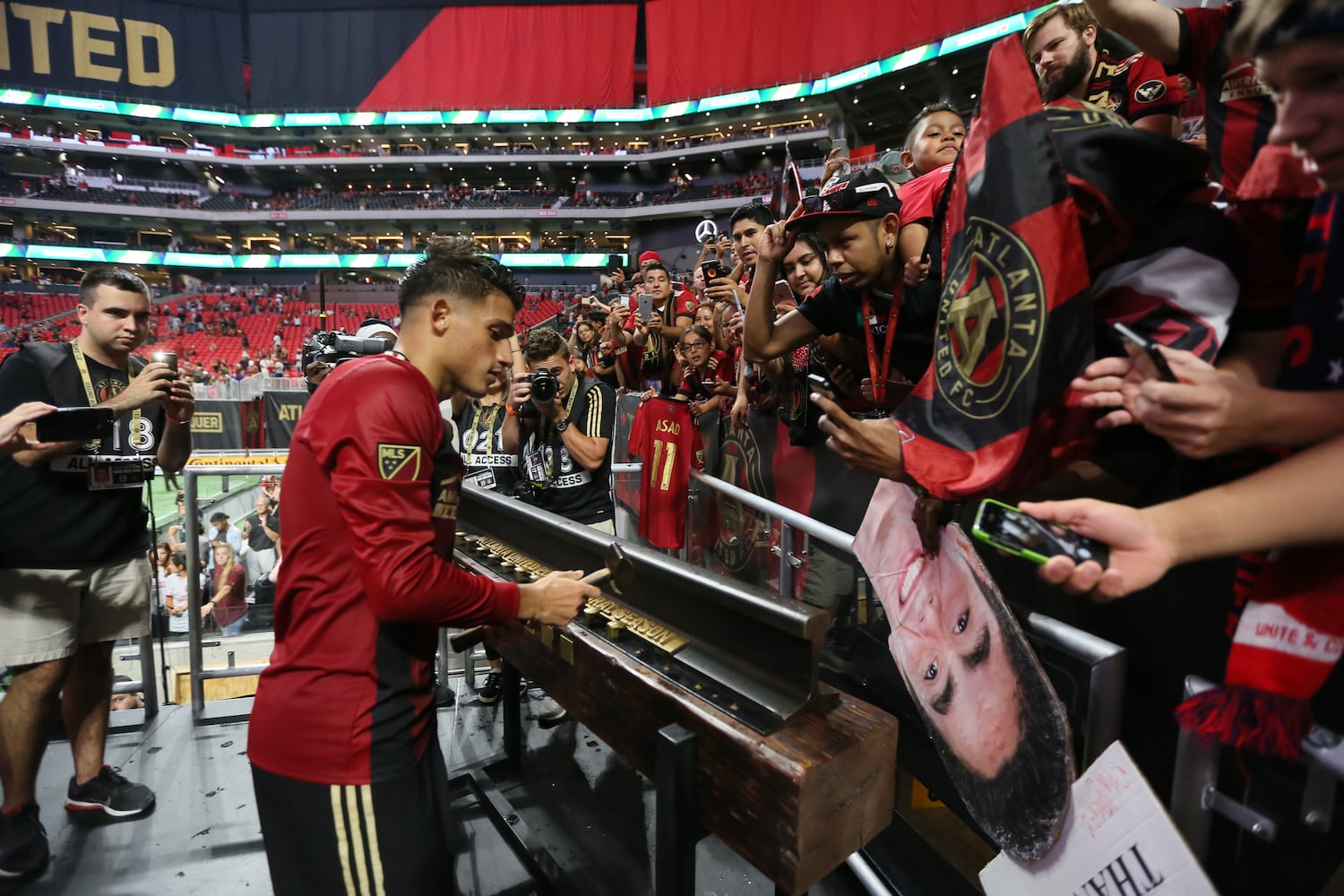 Photos: Atlanta United routs the Galaxy