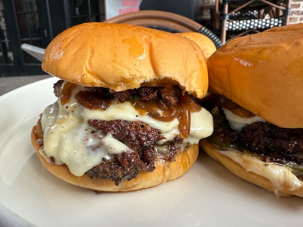 Smash, Burgers by Vice will offer signature burgers and build-your-own options with a choice of American wagyu, grass-fed beef, chicken pesto or marinated portobello mushrooms. (Courtesy of Nick Leahy)