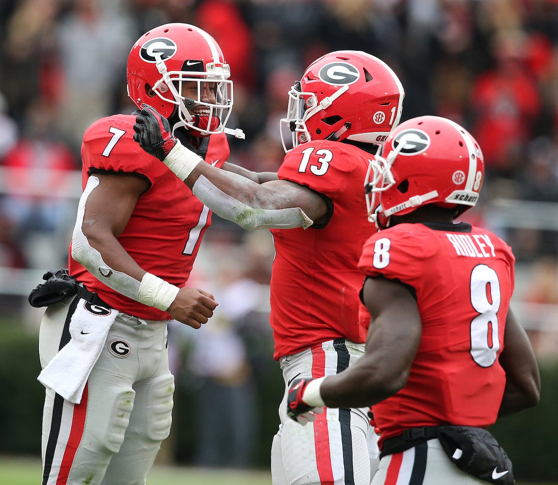 Photos: Bulldogs rout Georgia Tech, improve to 11-1