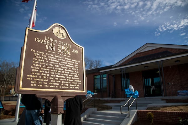 02/05/2021 —Marietta, Georgia — A historical marker is displayed outside of the newly renovated Lemon Street Elementary School building in Marietta, Friday, February 5, 2021. (Alyssa Pointer / Alyssa.Pointer@ajc.com)