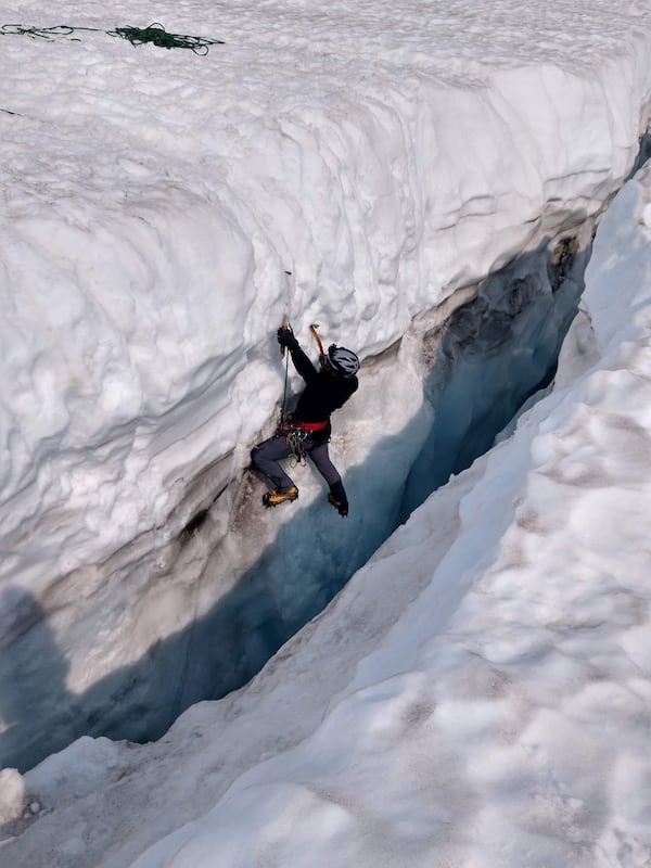 In August 2018, Jermaine Middleton of Cobb County climbed Mount Baker in Washington state. It was his first prerequisite climb on his journey to scale Mount Everest this spring. CONTRIBUTED