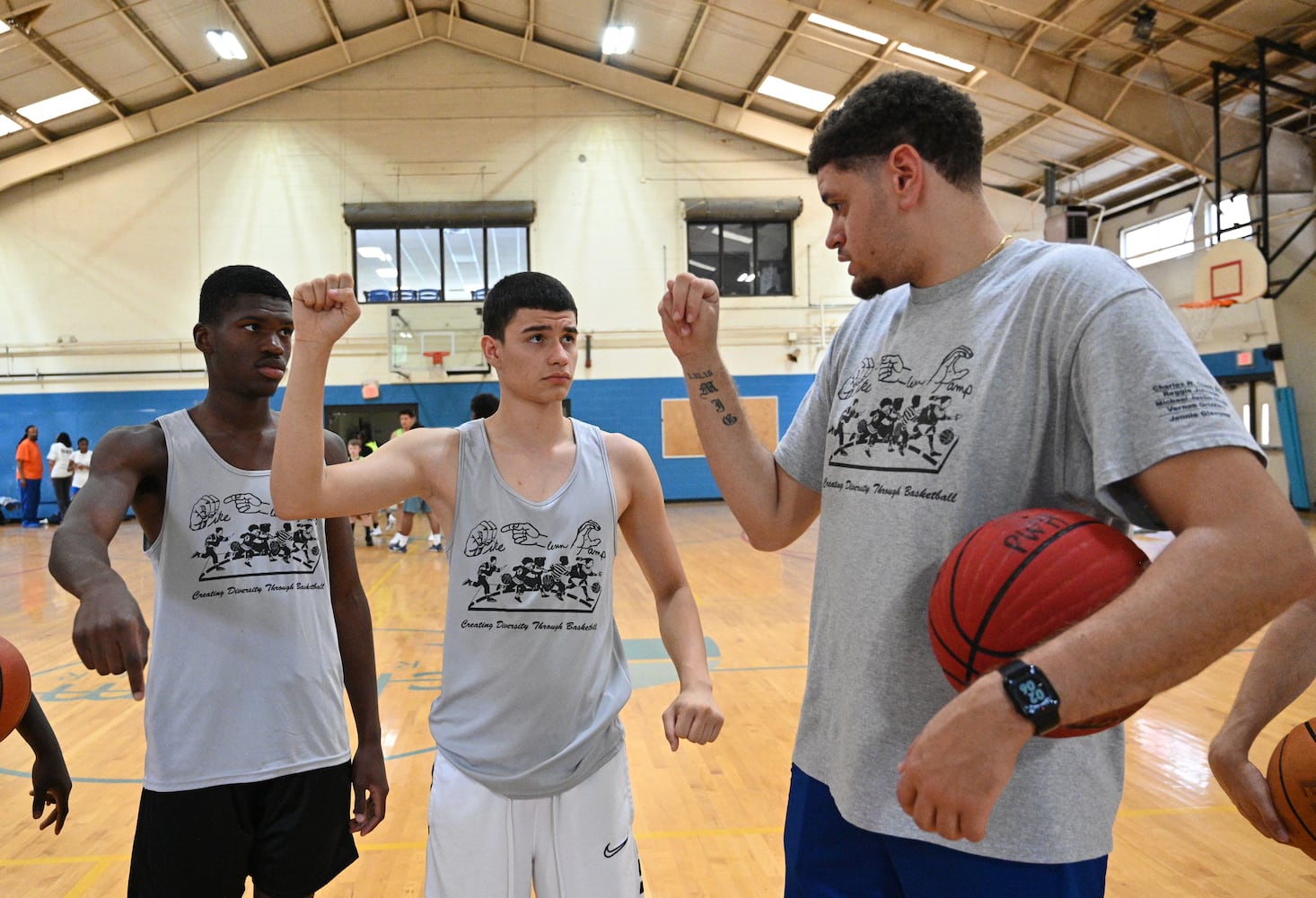 Mike Glenn Basketball Camp for the Deaf