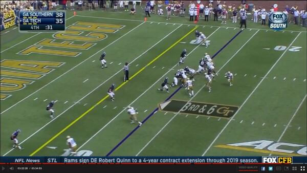 Jackson, at the 15-yard line and charging hard, has a bead on Thomas. Hill is still waiting, letting Williams pass him.