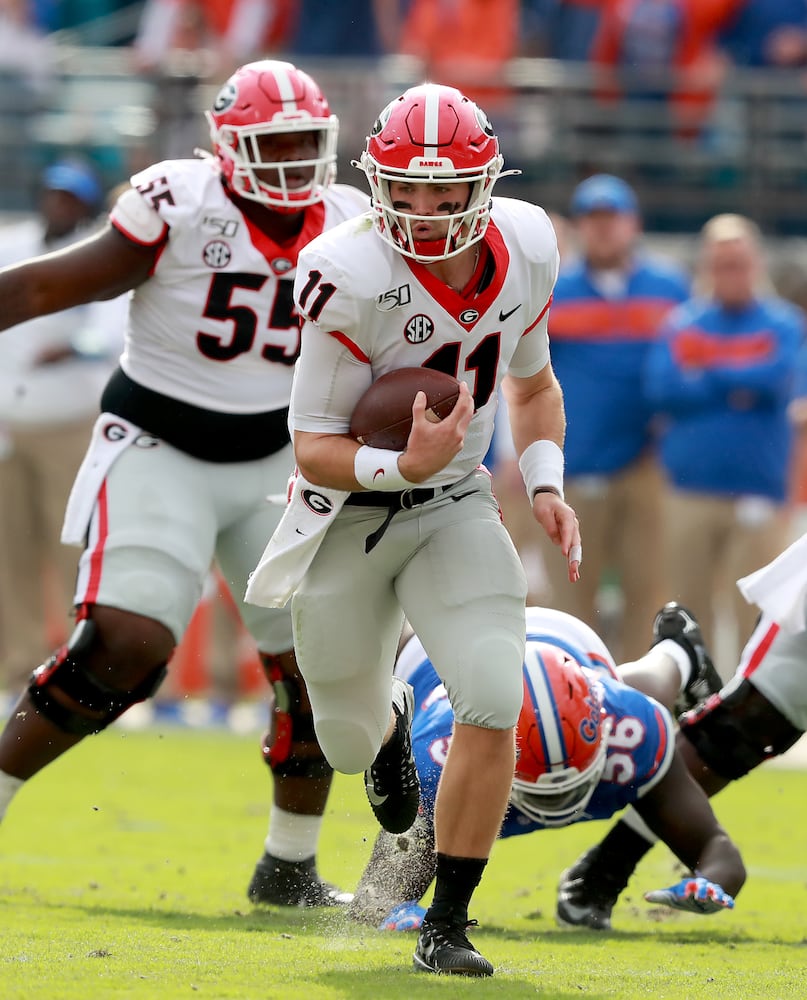 Photos: Bulldogs square off with Gators again