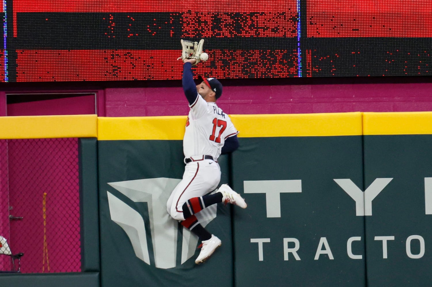 Atlanta Braves vs Cincinnati Reds