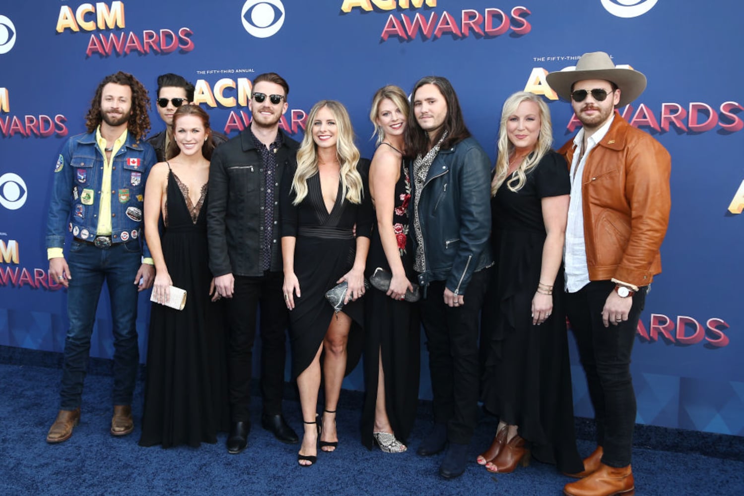 2018 acm awards red carpet