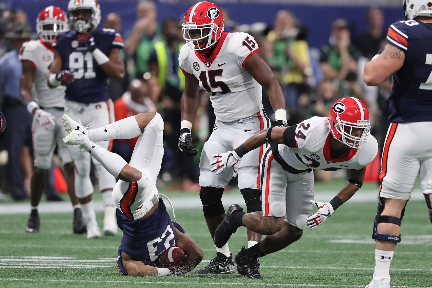 Photos: Georgia battles Auburn in the SEC Championship Game