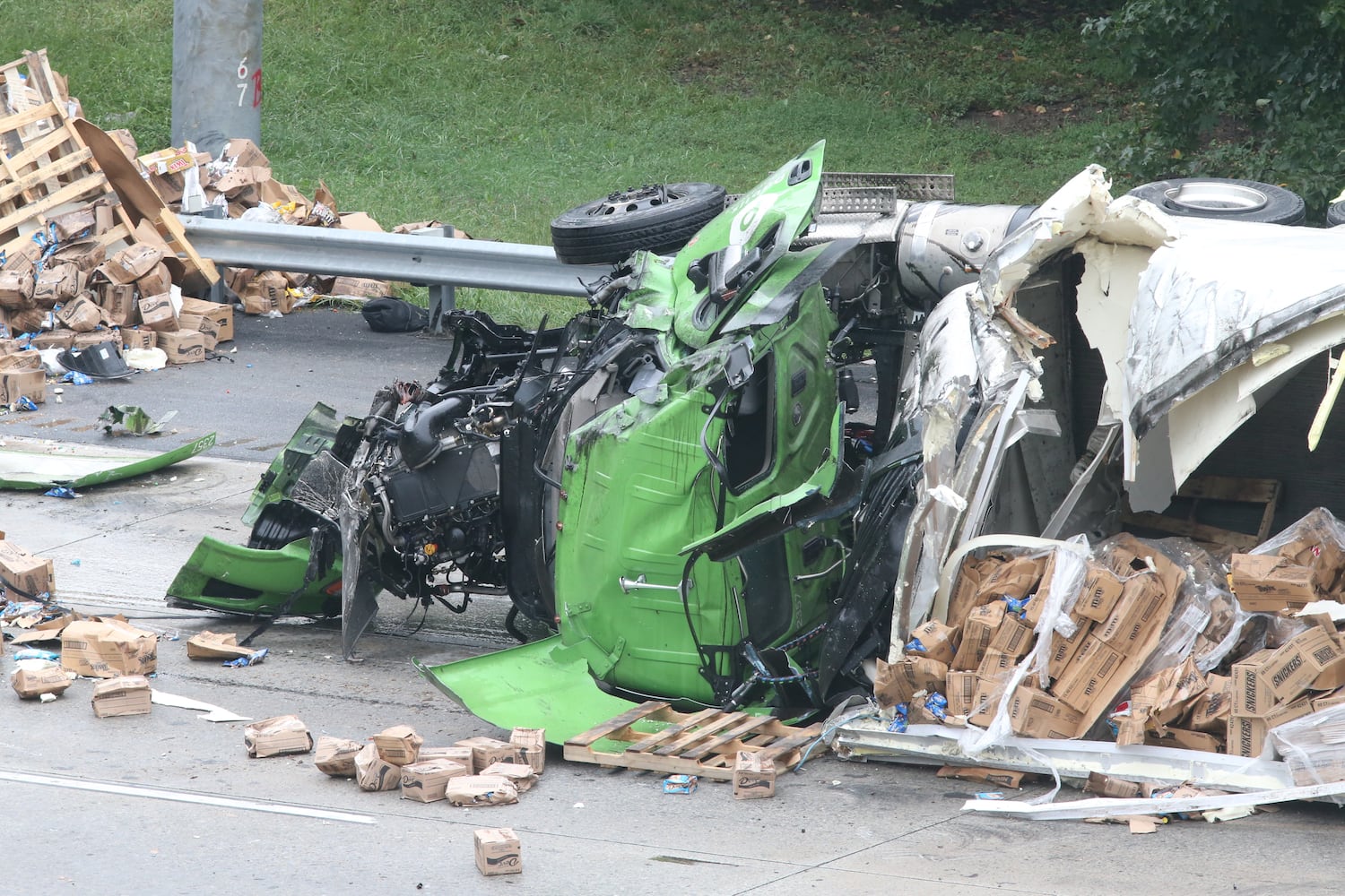 Roads begin to re-open, delays remain after I-285 crash