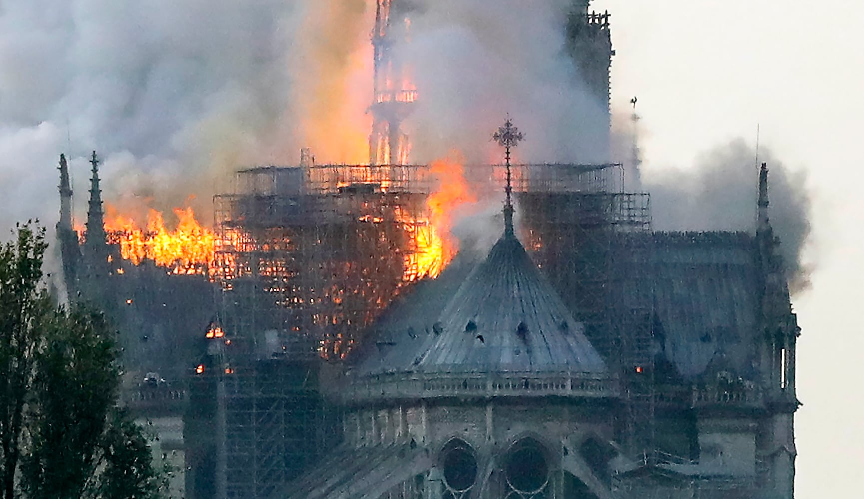 Photos: Paris’ Notre Dame Cathedral on fire