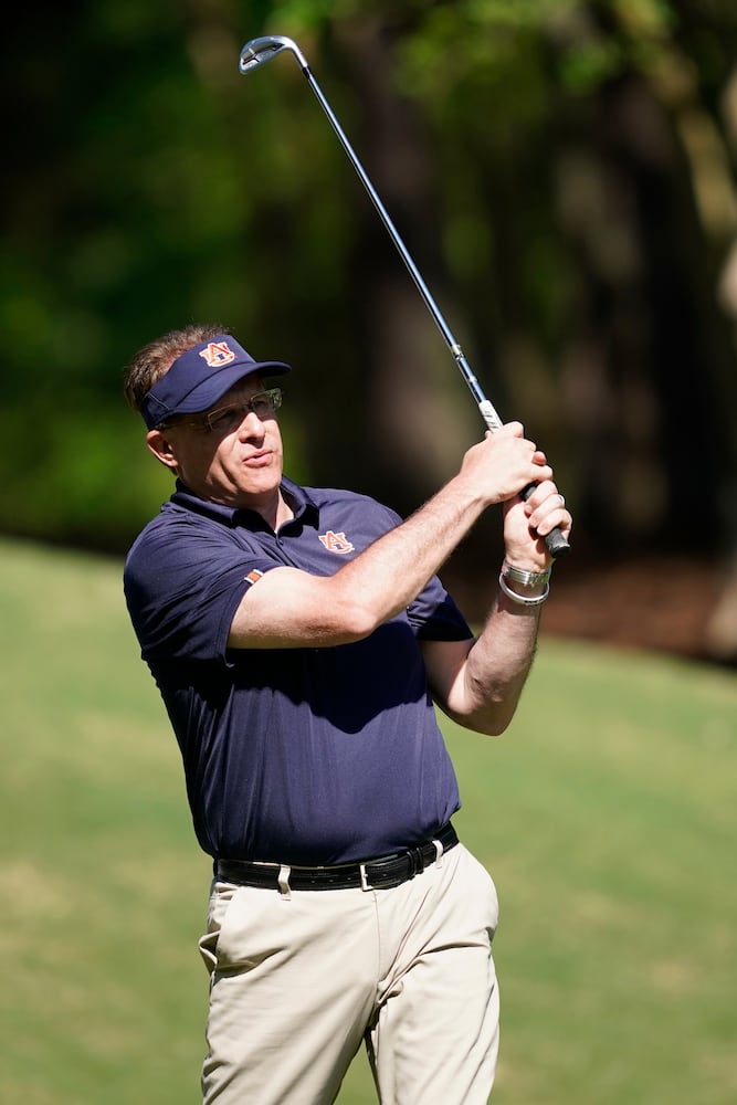 Photos: Bulldogs’ Kirby Smart tackles golf at Chick-fil-A Peach Bowl Challenge