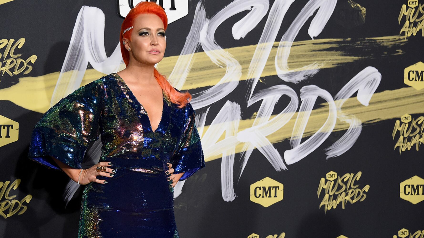 Photos: 2018 CMT Music Awards red carpet