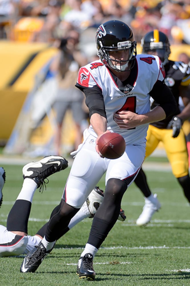 Photos: Falcons take on Steelers in exhibition game