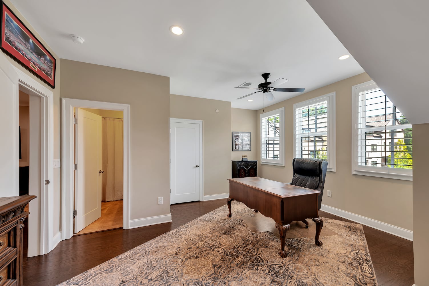 Photos: Turnkey Alpharetta townhouse offers privacy, upgrades for $925,000