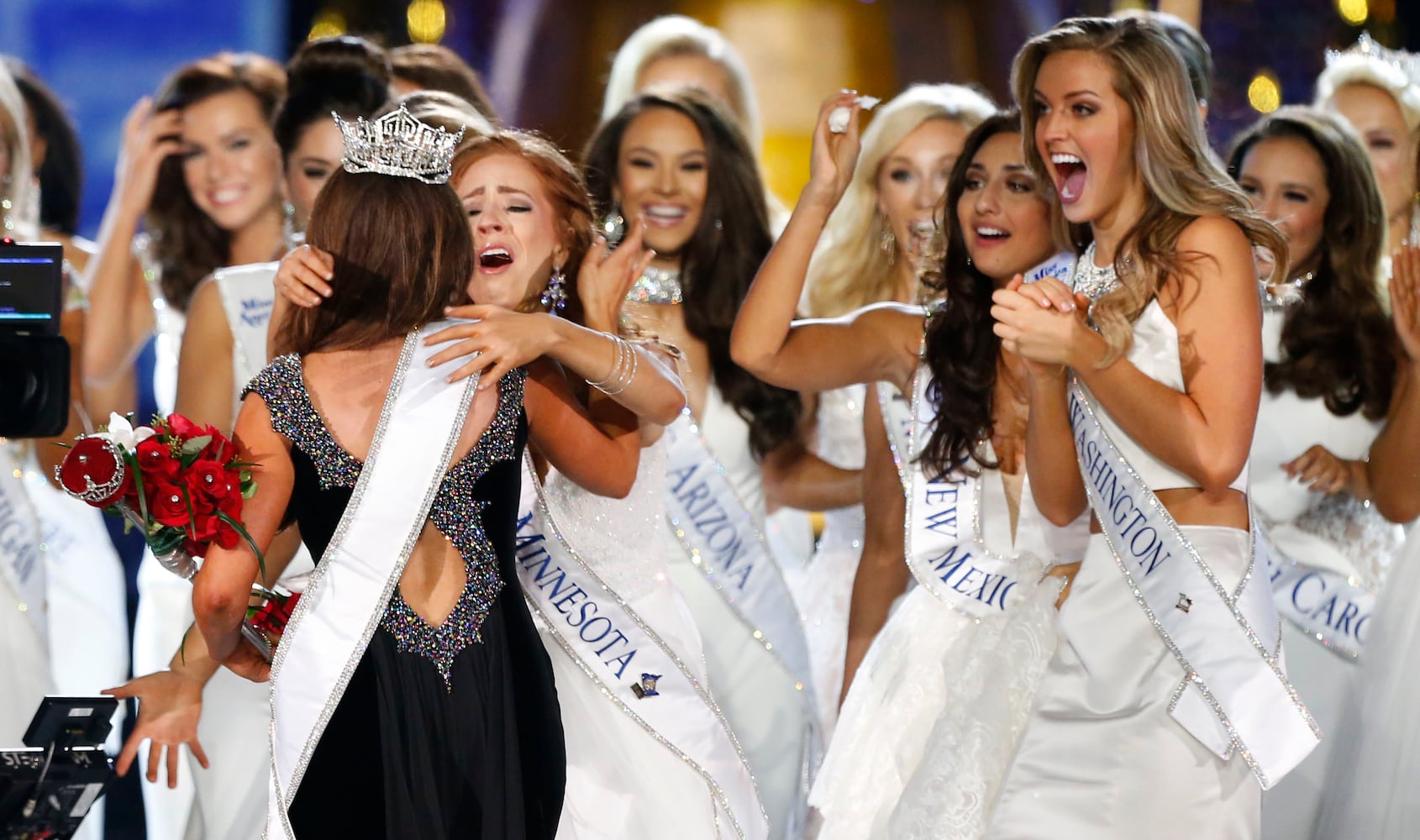 Photos: Miss North Dakota Cara Mund crowned Miss America 2018