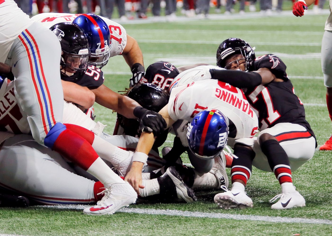 Photos: Falcons down Giants on Monday Night Football