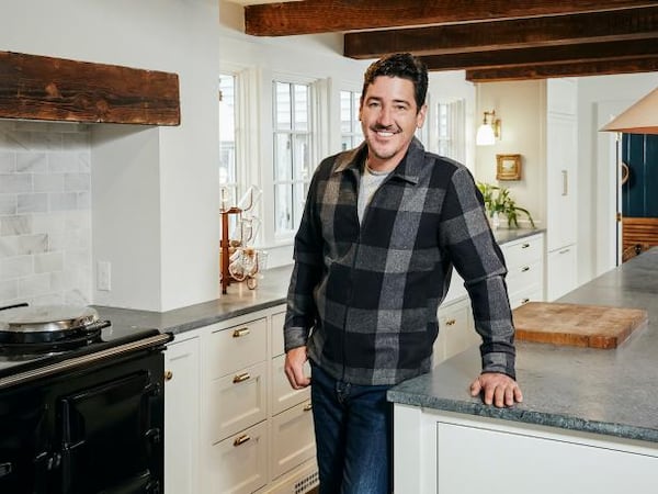 Jonathan Knight co-hosts "Farmhouse Fixer" on HGTV, which has run three seasons since 2021. HGTV