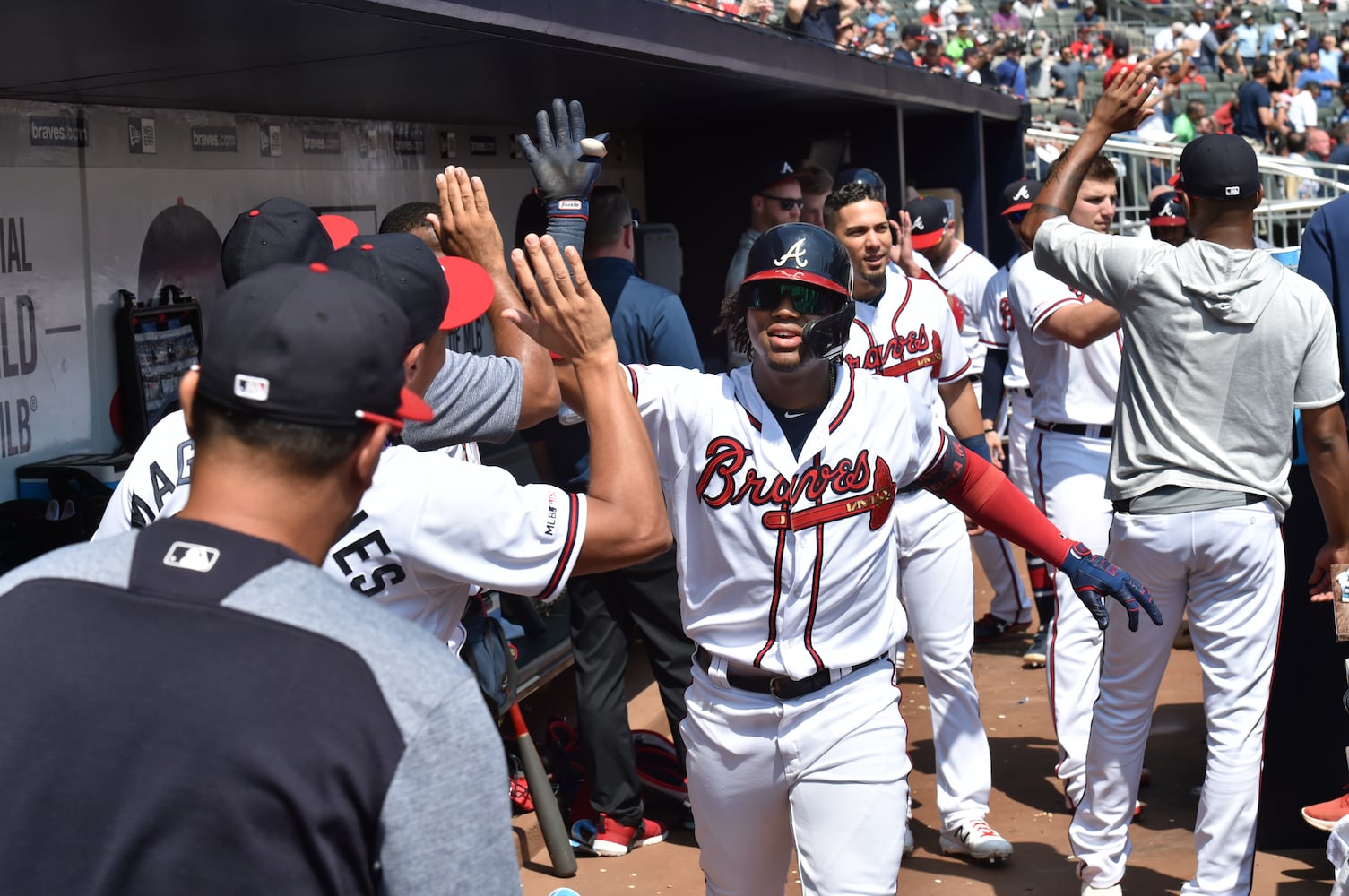 Photos: Acuna hits 40th HR as Braves, Phillies battle at SunTrust Park