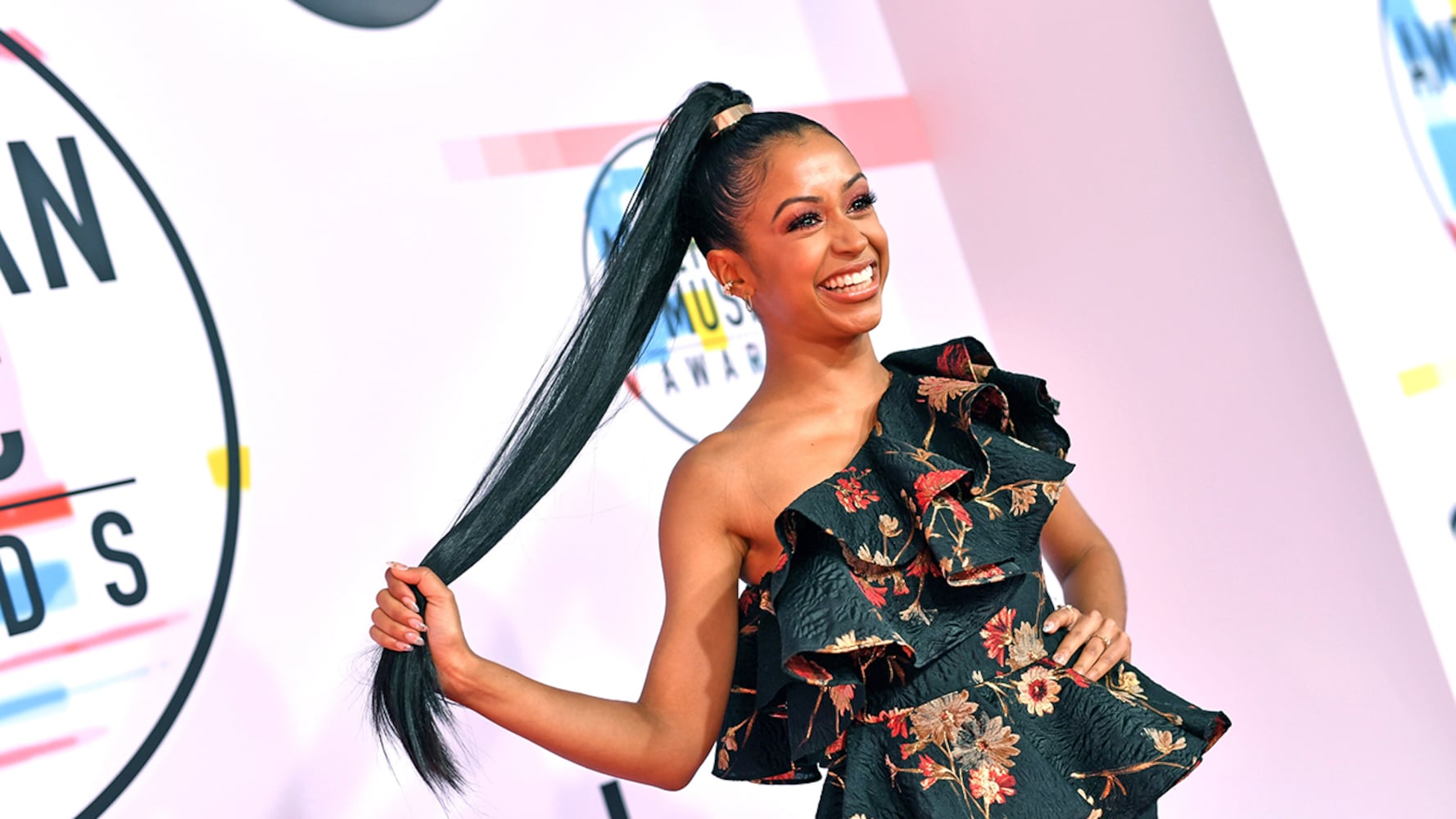 Photos: 2018 American Music Awards red carpet arrivals